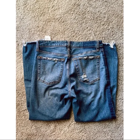 •Sold on Mercari•Abercrombie Simone High Rise Ankle Jeans 29 - Picture 7 of 7